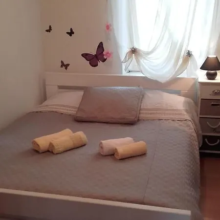 Lucija Apartmán *